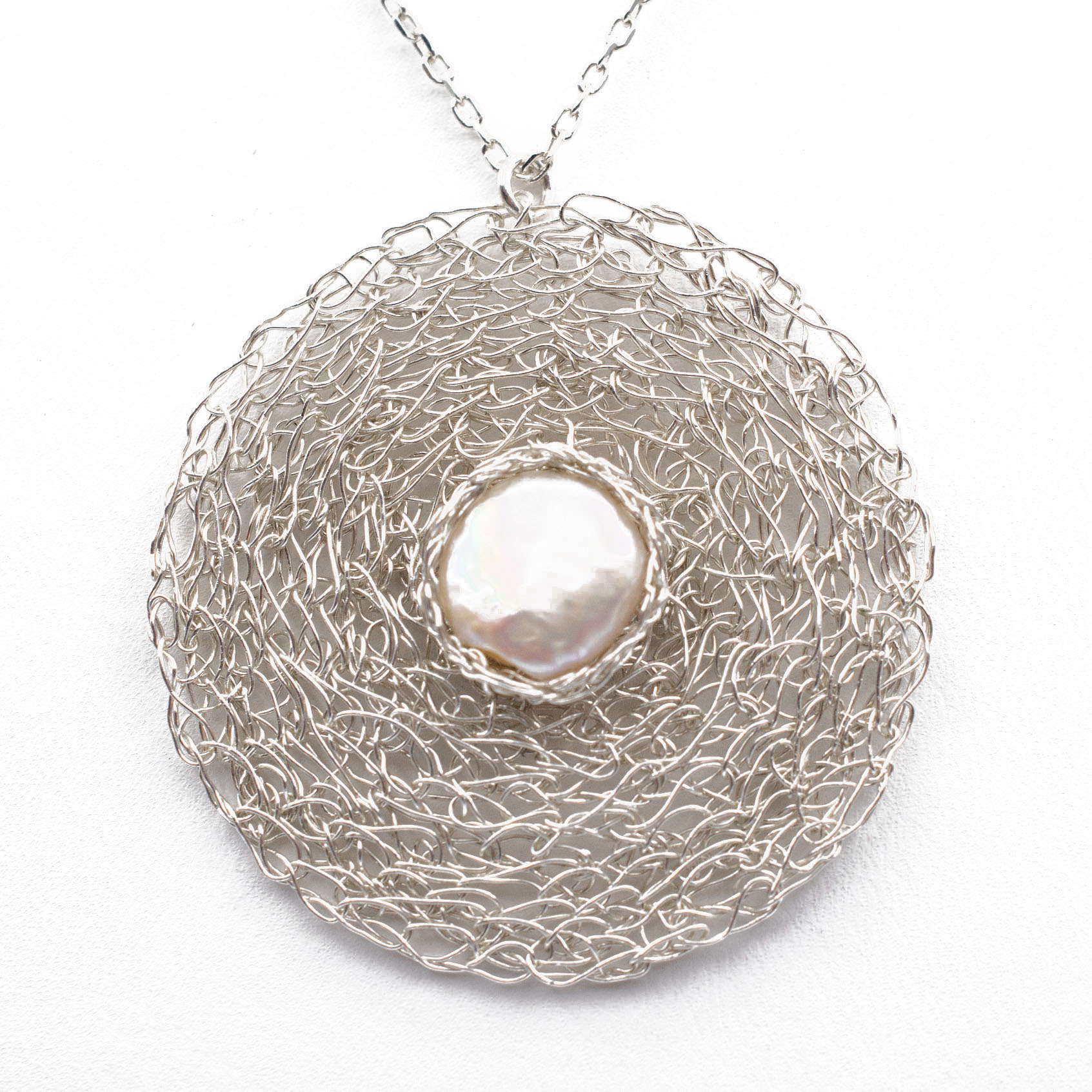 Silver Lustre Pearl Disc Pendant